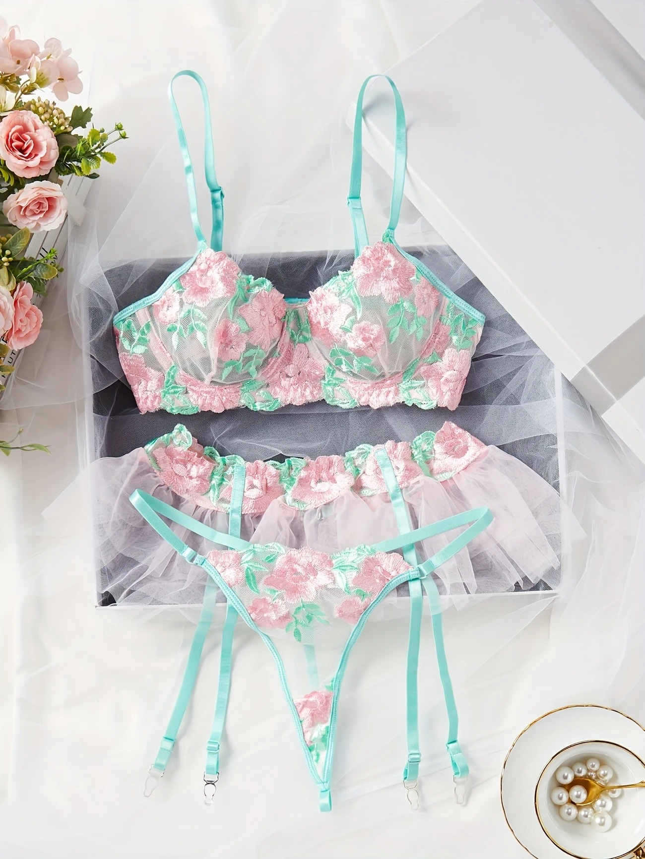 Sexy-Lace-Floral-Embroidery-Lingerie