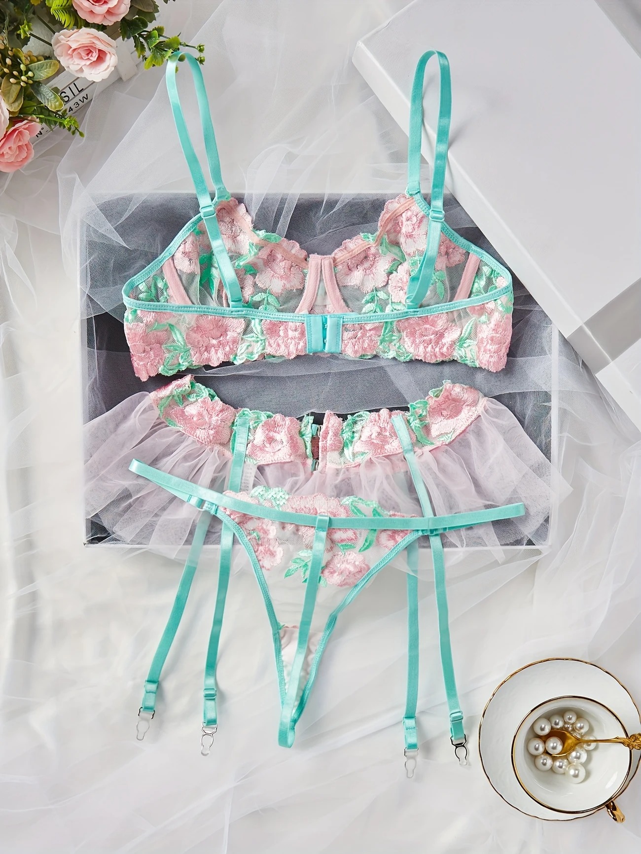 Sexy-Lace-Floral-Embroidery-Lingerie