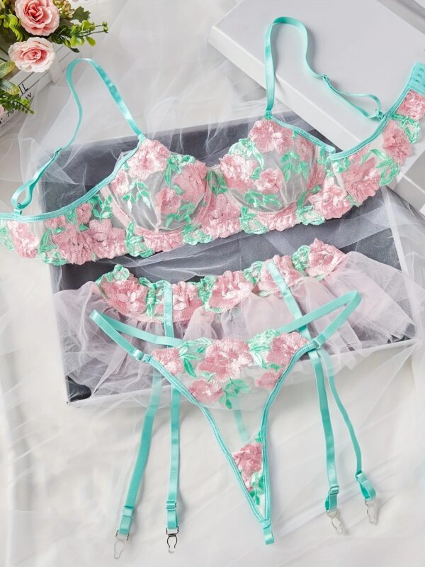Sexy-Lace-Floral-Embroidery-Lingerie
