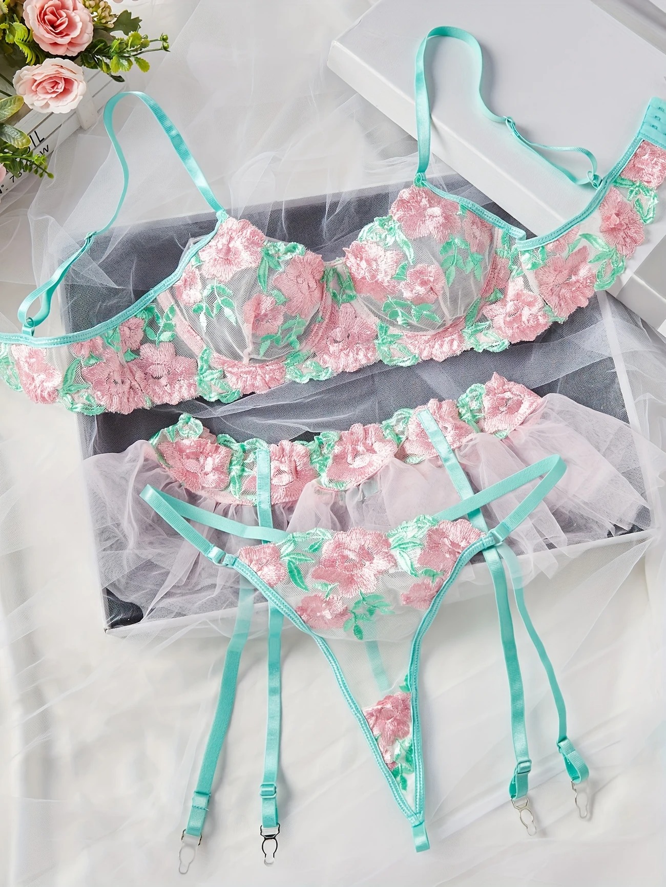 Sexy-Lace-Floral-Embroidery-Lingerie